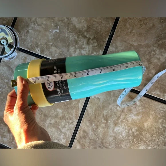 Alpine Cuisine Double Wall Tumbler with handle and metal straw. 400 oz. BPA free - Picture 8 of 9